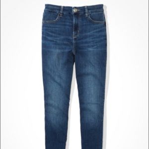 American Eagle Curvy High-Waisted Jegging